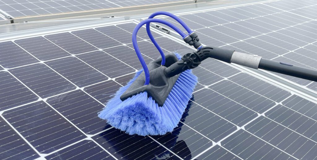 lance téléscopique brosse pour panneaux solaires