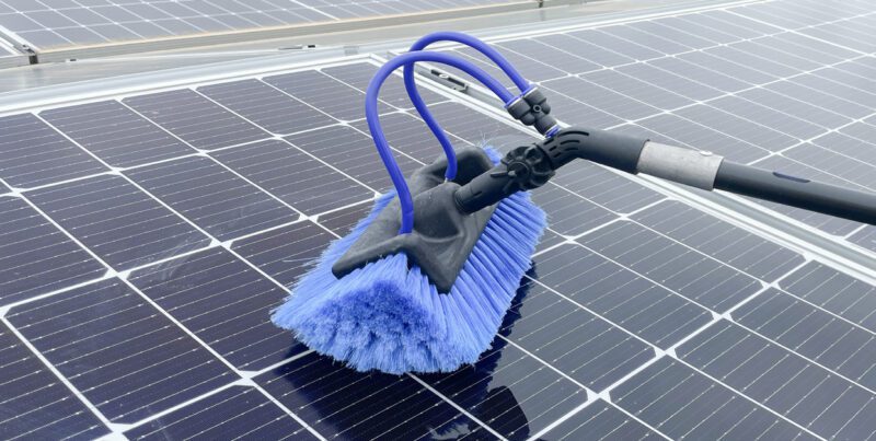 lance téléscopique brosse pour panneaux solaires