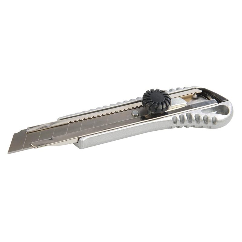 Cutter en métal à lame sécable