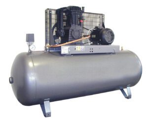 Compresseur bi-cylindre sur chassis silencieux - 11 bar - 7.5 cv - 736 l/min - 380 v